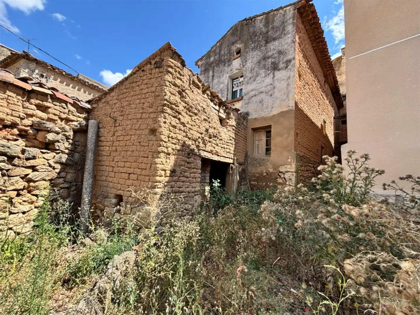 Vista exterior de Casa adosada en venta en Villanueva de Gumiel