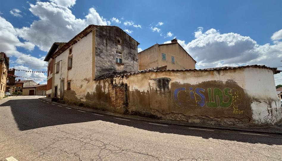 Single-family semi-detached for sale in Avenida del Cid Campeador, 3, Villanueva de Gumiel, Burgos - image 1 Photo 1 of Single-family semi-detached for sale in Avenida del Cid Campeador, 3, Villanueva de Gumiel, Burgos