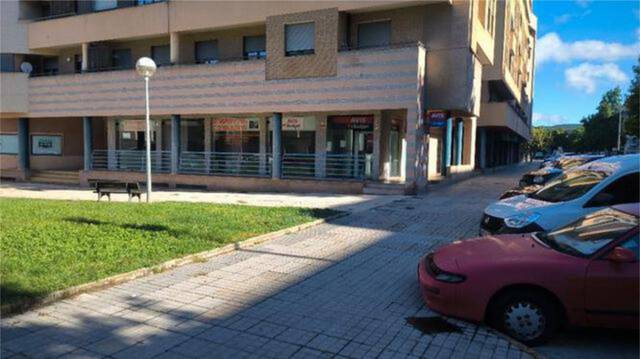 Local comercial en Alquiler en Zona Alta