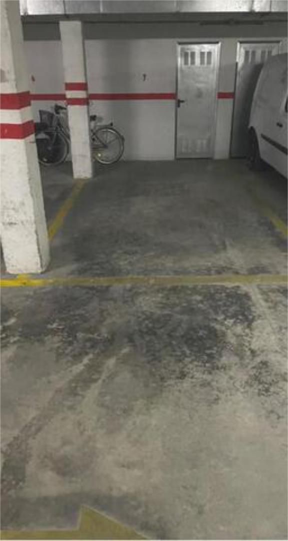 Parking of Garage to rent in Chipiona