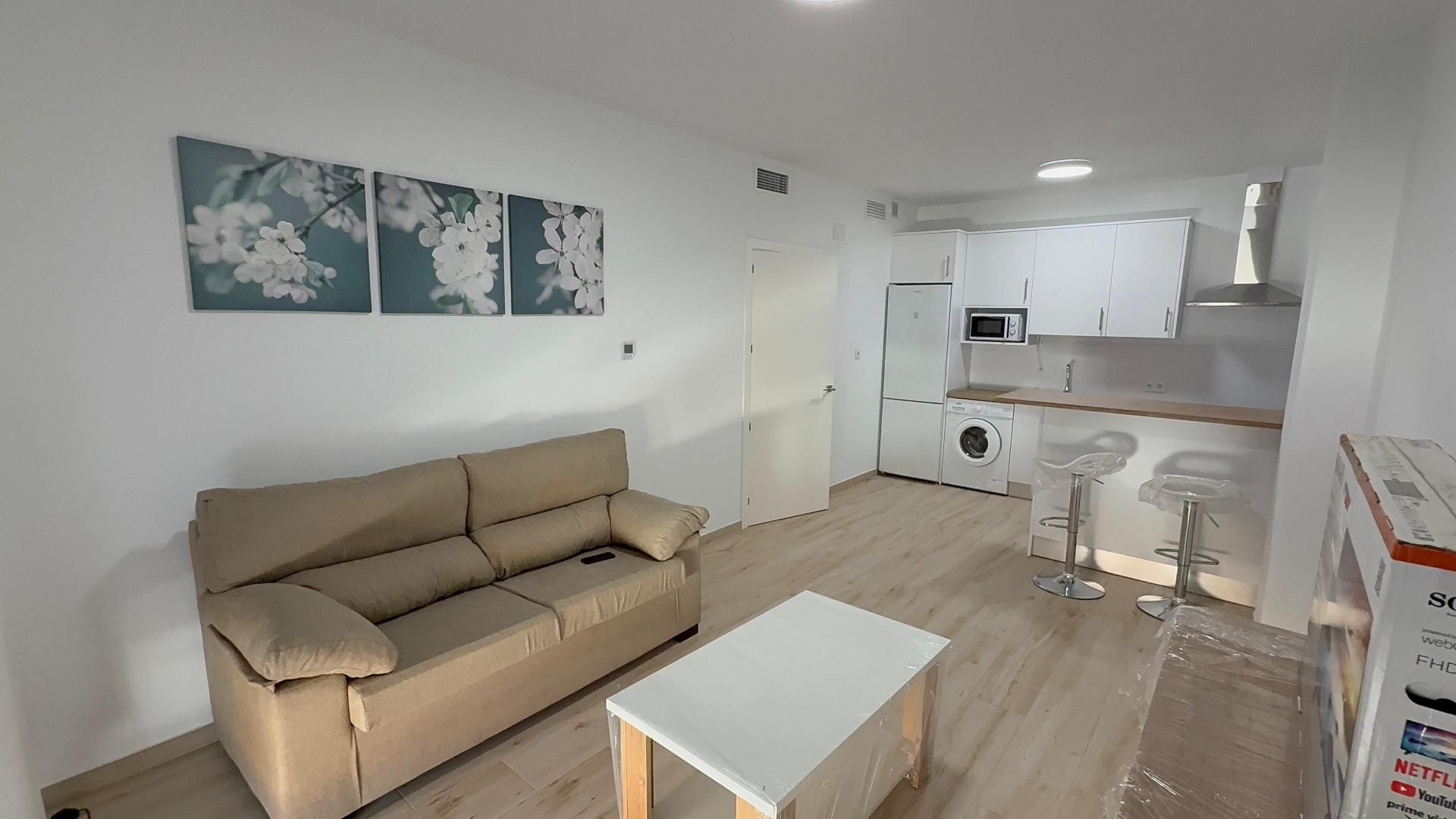Living room of Flat to rent in Navalvillar de Pela  with Air Conditioner, Heating and Furnished