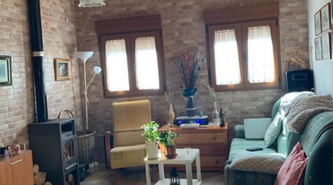 Piso en venta en Calle Santa Marina, 5, Dueñas, Palencia - imagen 3 Foto 3 de Piso en venta en Calle Santa Marina, 5, Dueñas, Palencia