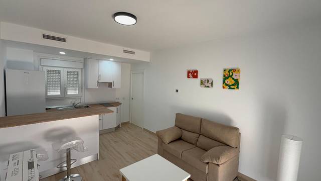 Piso en Alquiler en Calle Cantarranas, 46 en Navalvillar de Pela