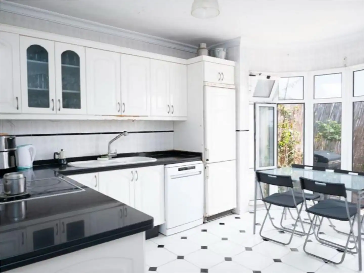 Wohnung zum Verkauf in Paseo San Antonio, Schamann - Rehoyas Küche von Wohnung zum Verkauf in Las Palmas de Gran Canaria mit Privatgarten, Terrasse und Abstellraum