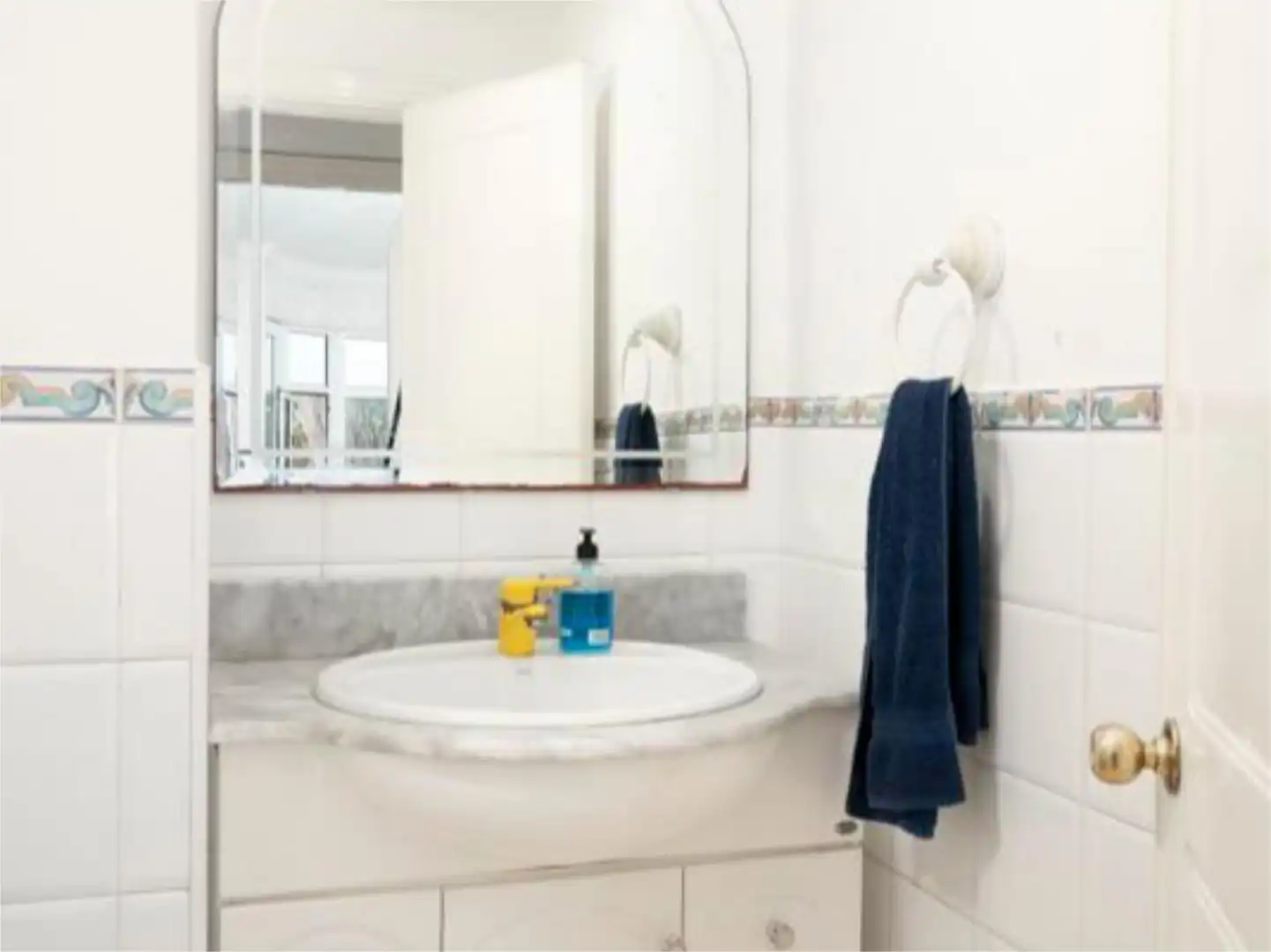 Wohnung zum Verkauf in Paseo San Antonio, Schamann - Rehoyas Badezimmer von Wohnung zum Verkauf in Las Palmas de Gran Canaria mit Privatgarten, Terrasse und Abstellraum