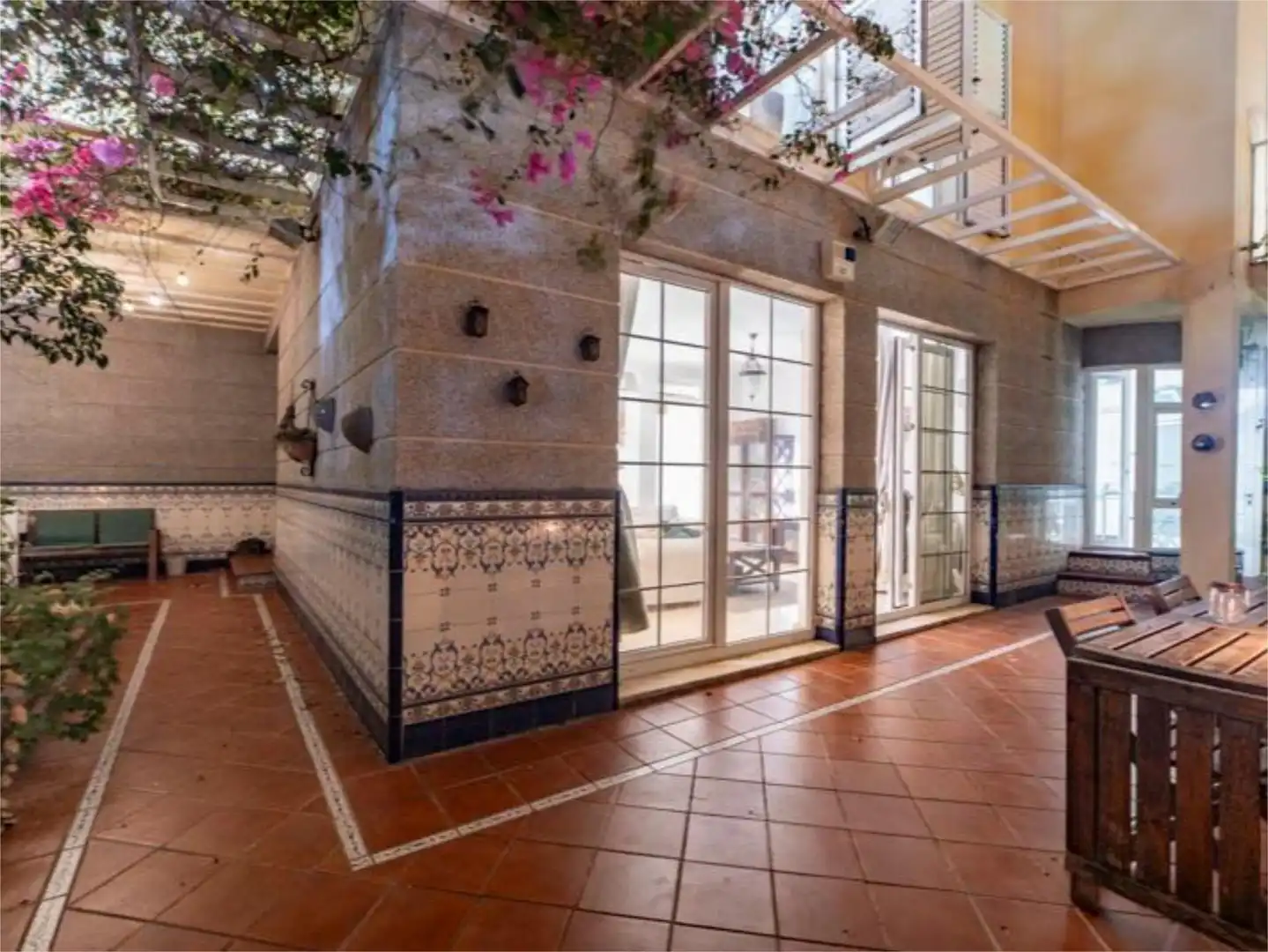 Wohnung zum Verkauf in Paseo San Antonio, Schamann - Rehoyas Wohnung zum Verkauf in Las Palmas de Gran Canaria mit Privatgarten, Terrasse und Abstellraum