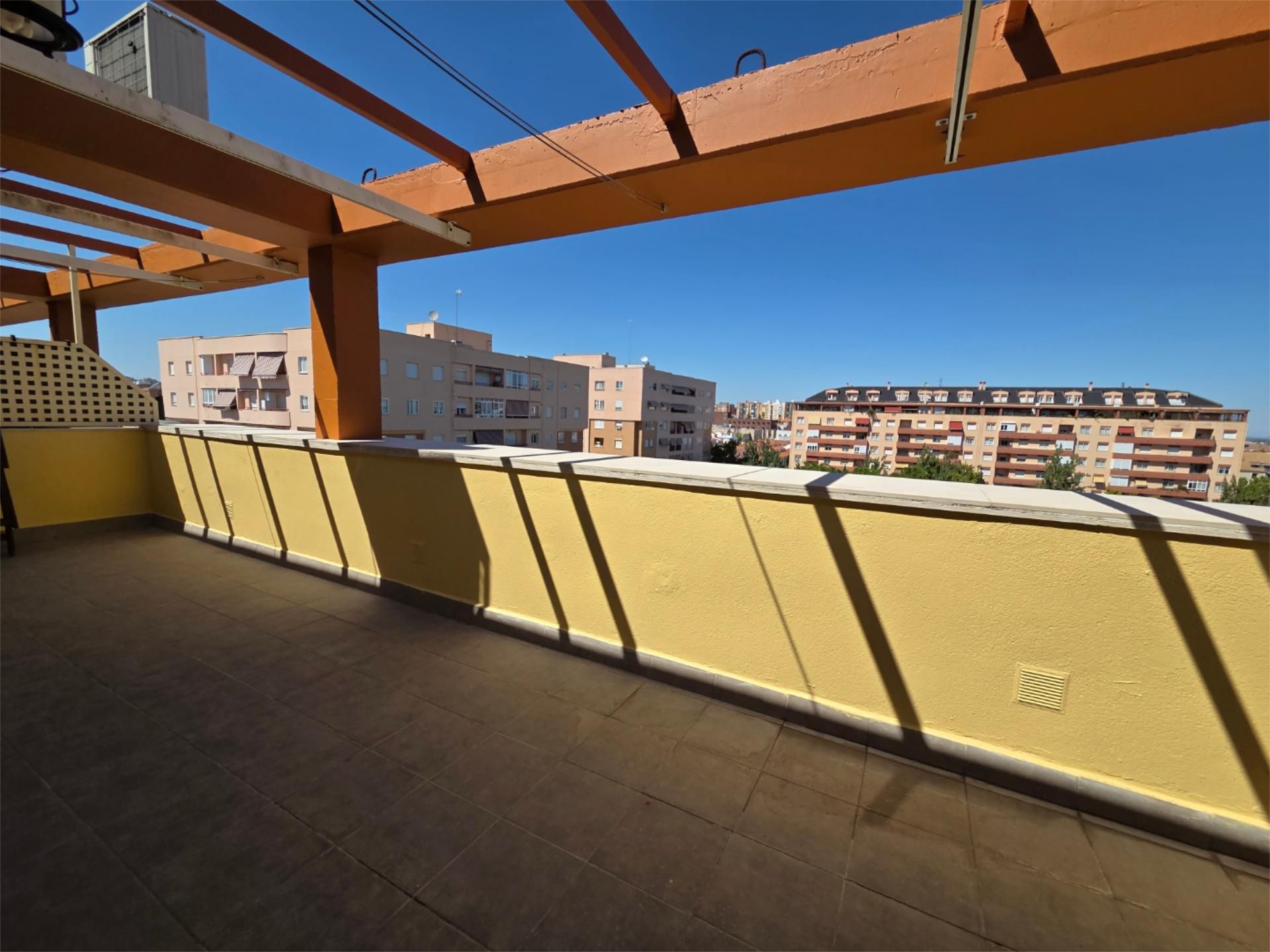 Terrassa de Pis en venda en Badajoz Capital amb Aire condicionat i Terrassa