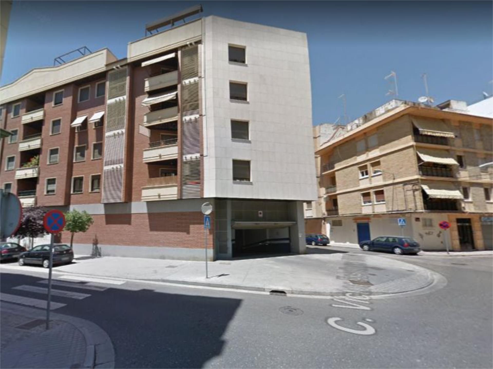 Vista exterior de Garatge de lloguer en  Córdoba Capital