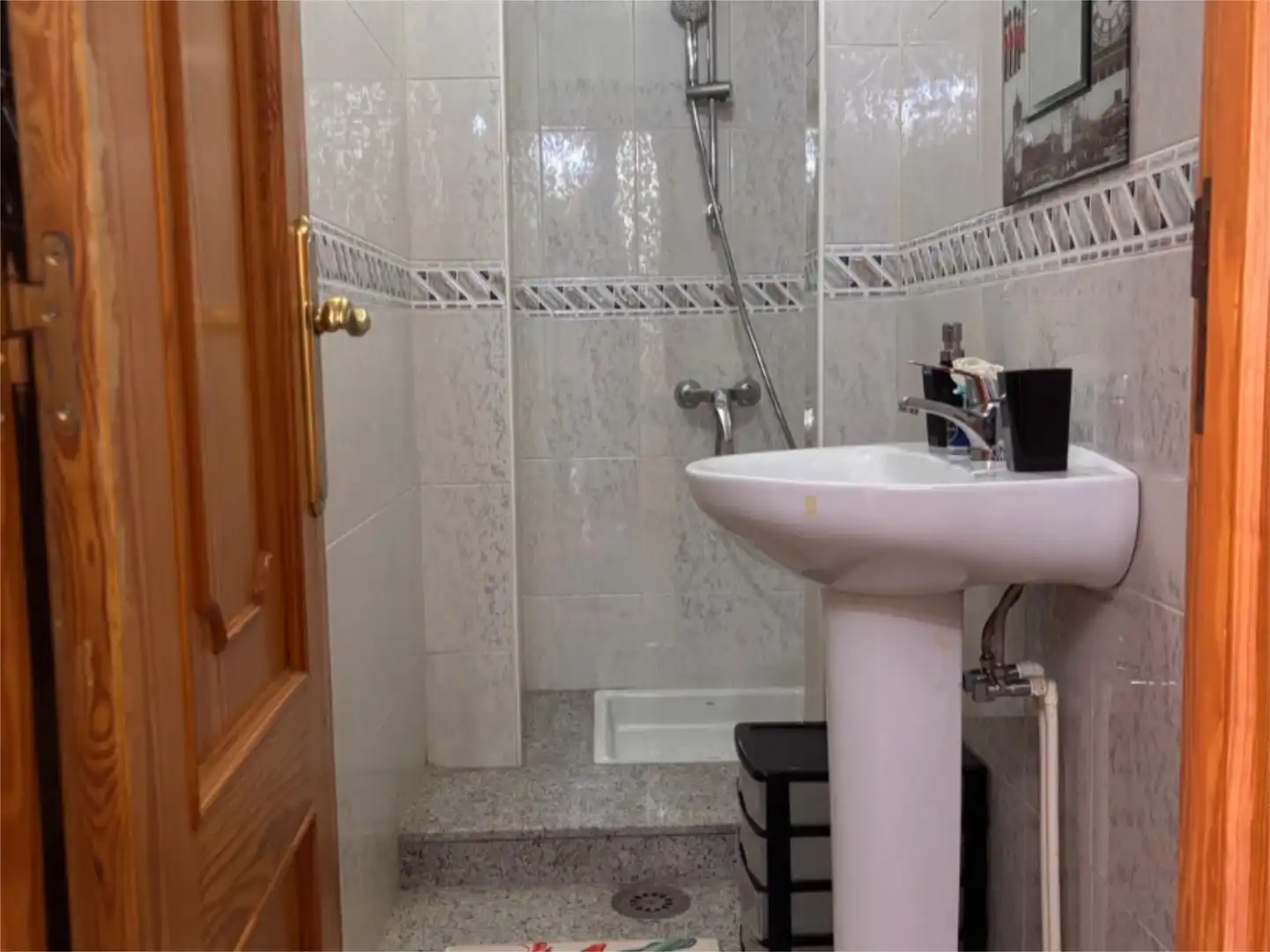 Piso en venta en Rúa da Virxe dos Remedios, 1, Ponteareas Baño de Piso en venta en Ponteareas con Calefacción, Parquet y Terraza