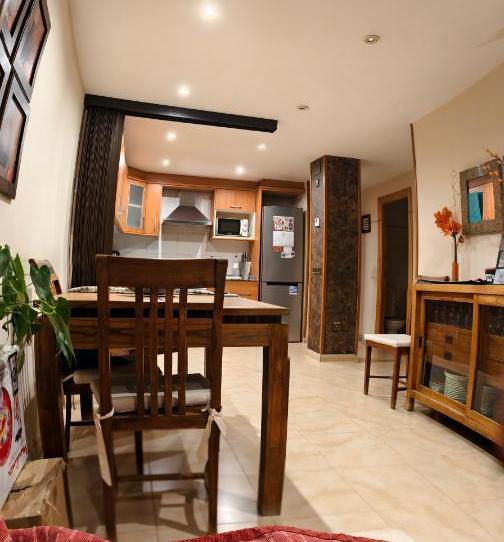 Foto 1 de Casa adosada per a compartir a Carrer de la Pau, 12, Navàs, Barcelona