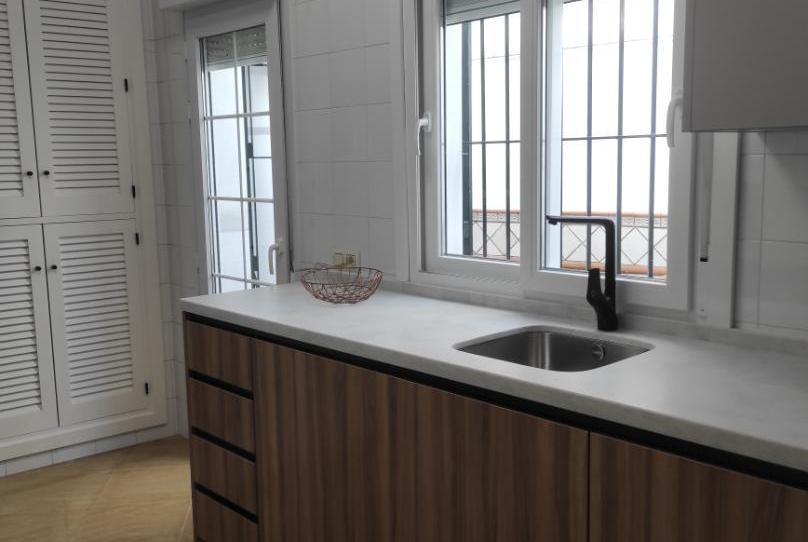 Apartament de lloguer a Calle Hermana Amparo, 1, Ayamonte ciudad, Huelva - imatge 1 Foto 1 de Apartament de lloguer a Calle Hermana Amparo, 1, Ayamonte ciudad, Huelva