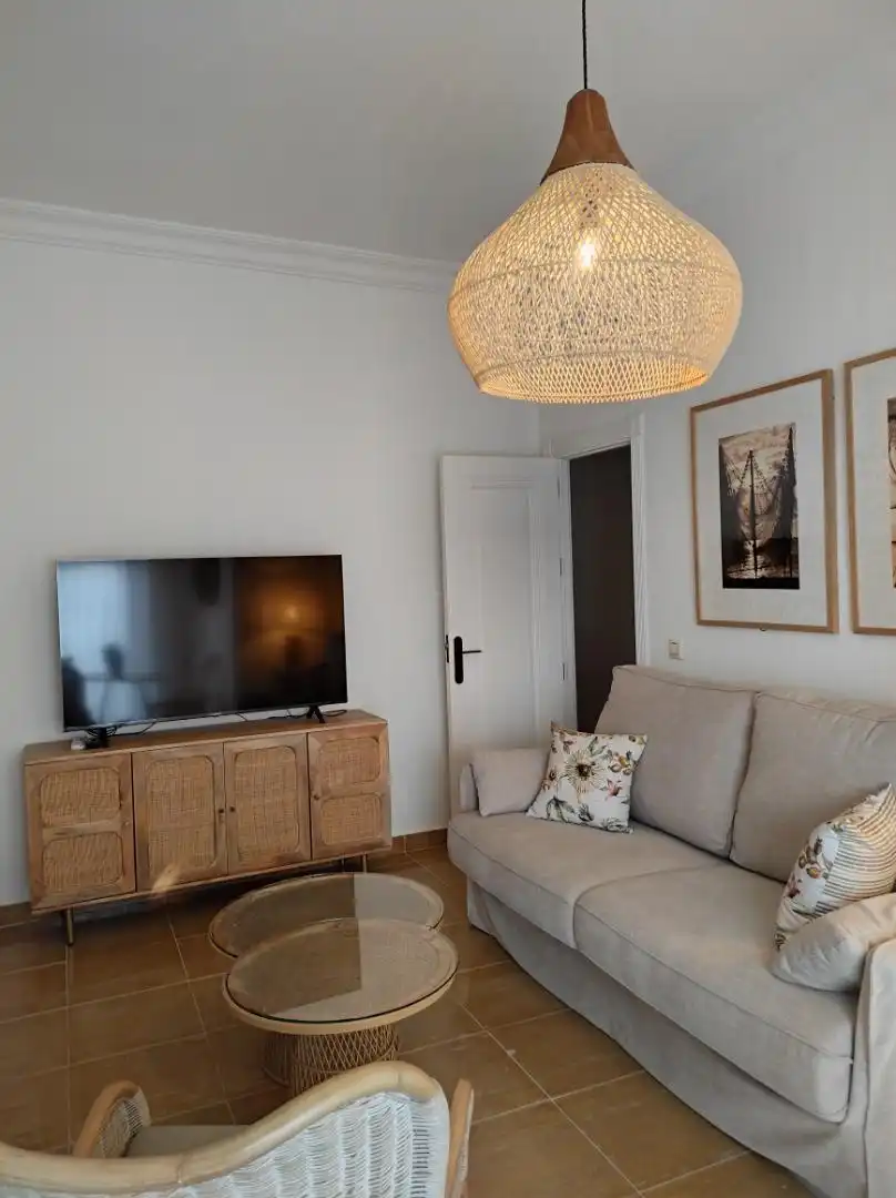 Apartamento de alquiler en Calle Hermana Amparo, 1, Ayamonte ciudad Sala de estar de Apartamento de alquiler en Ayamonte con Aire acondicionado, Calefacción y Terraza