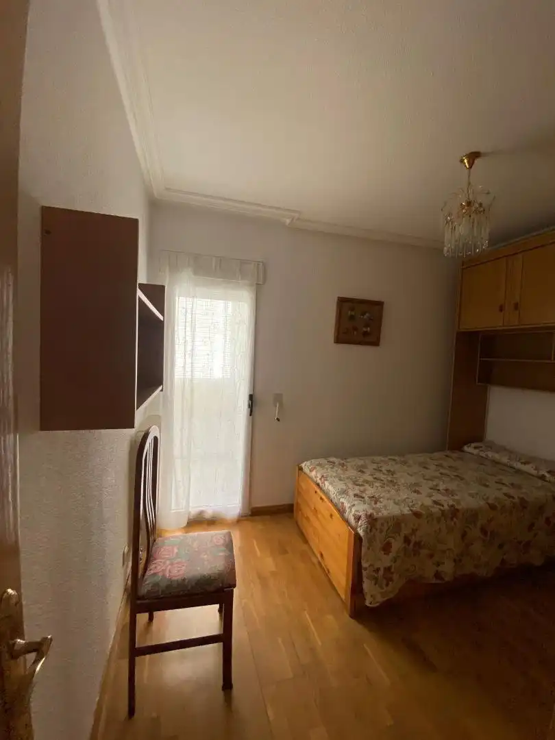 Wohnung zur Miete in Travesía Telares, 1, Murallas Schlafzimmer von Wohnung zur Miete in Ávila mit Heizung, Parkett und Terrasse