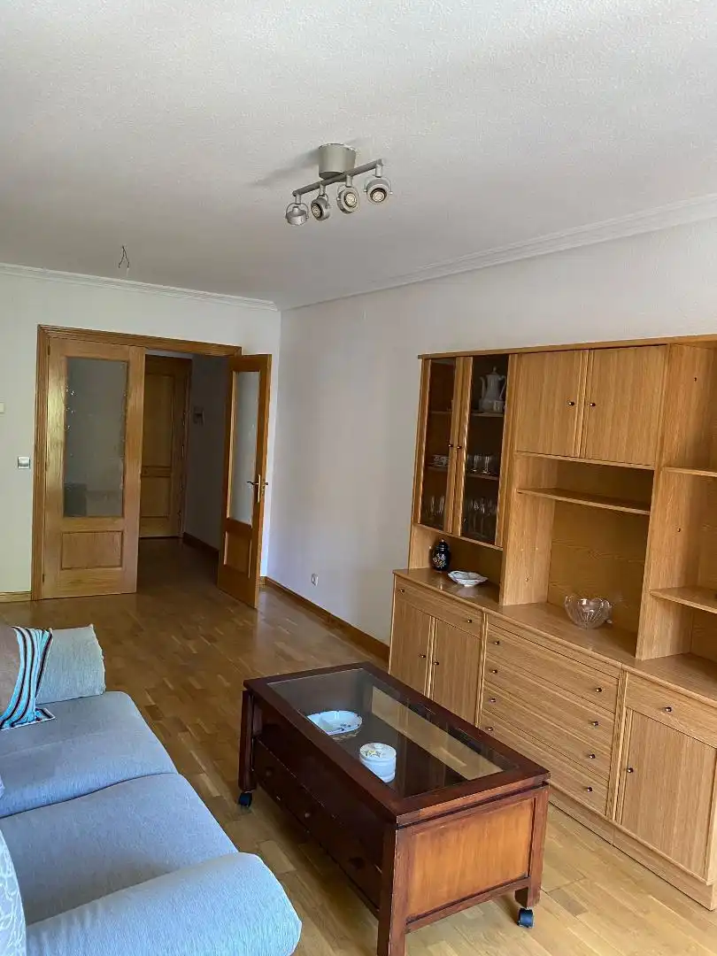 Wohnung zur Miete in Travesía Telares, 1, Murallas Schlafzimmer von Wohnung zur Miete in Ávila mit Heizung, Parkett und Terrasse