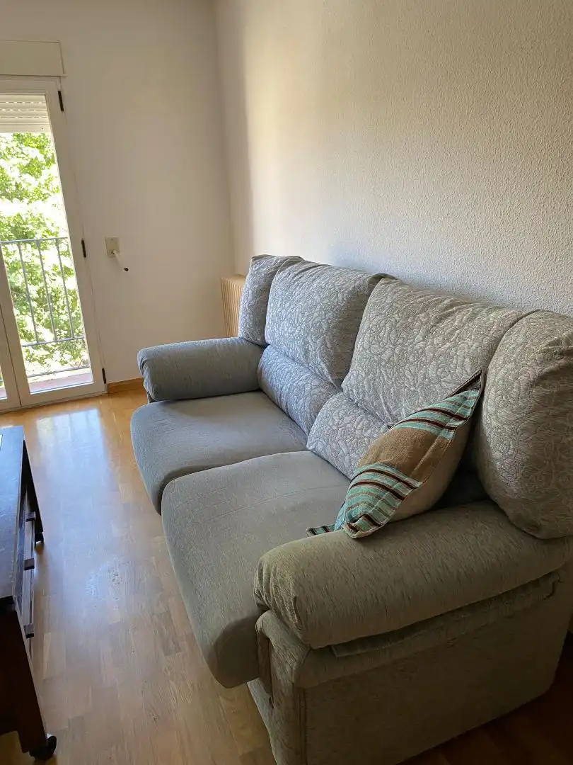 Wohnung zur Miete in Travesía Telares, 1, Murallas Wohnzimmer von Wohnung zur Miete in Ávila mit Heizung, Parkett und Terrasse