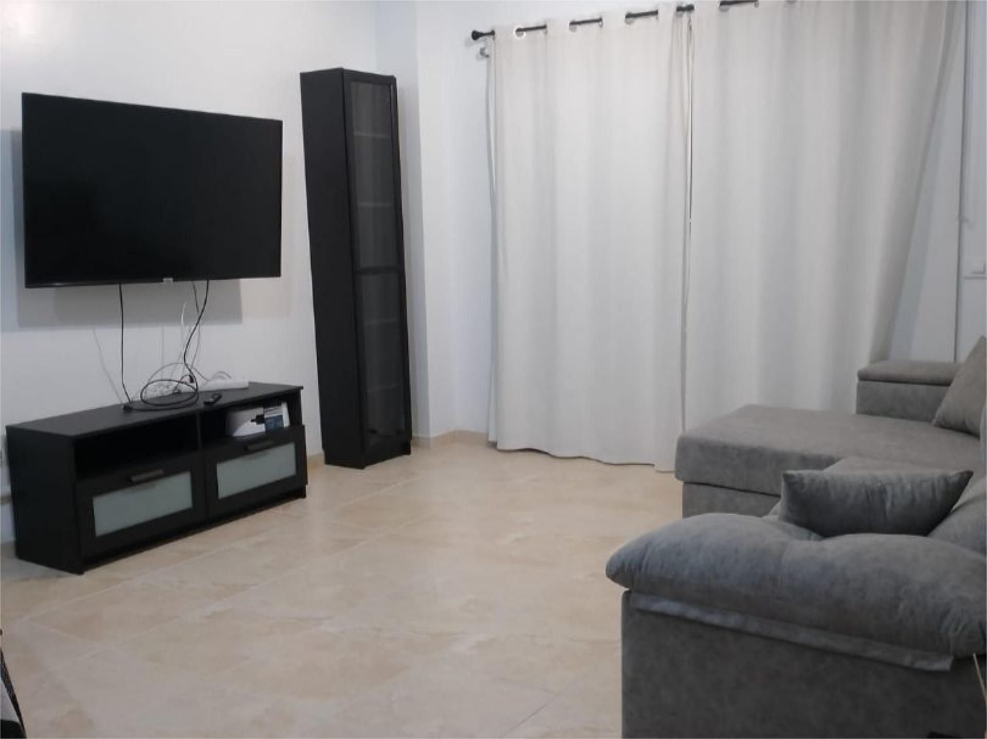 Sala d'estar de Apartament de lloguer en Güímar amb Terrassa, Piscina i Moblat