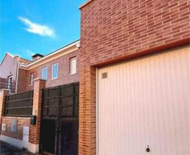 Single-family semi-detached for sale in Aldeamayor de San Martín, Valladolid - image 1 Photo 1 of Single-family semi-detached for sale in Aldeamayor de San Martín, Valladolid