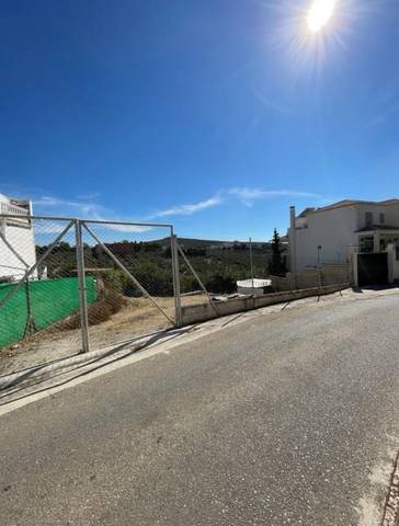 Finca rústica en Venta en Calle Granada, 81 en Rute