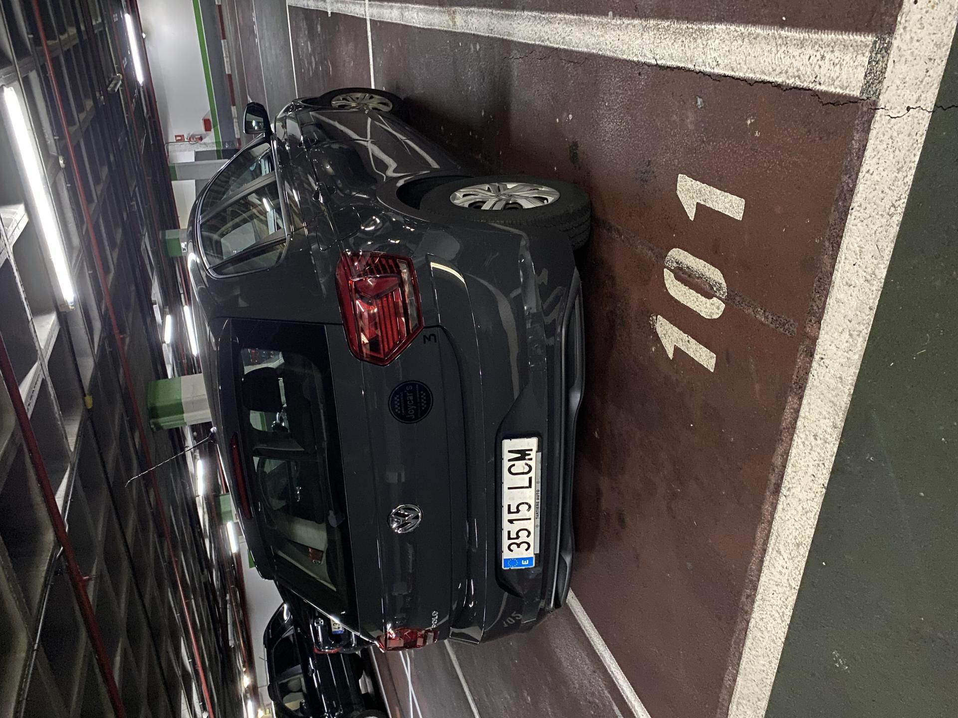 Parking of Garage to rent in Oviedo 