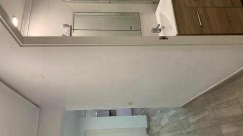 Foto 2 de Piso de alquiler en Carrer del Periodista Gil Sumbiela, 80, Barrio de Benicalap, Valencia