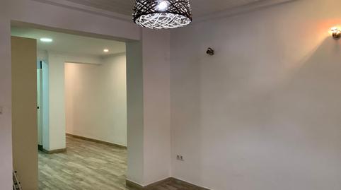 Foto 4 de Piso de alquiler en Carrer del Periodista Gil Sumbiela, 80, Barrio de Benicalap, Valencia