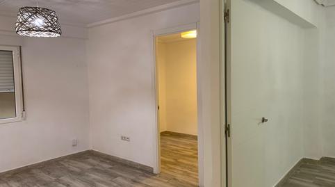Foto 3 de Piso de alquiler en Carrer del Periodista Gil Sumbiela, 80, Barrio de Benicalap, Valencia