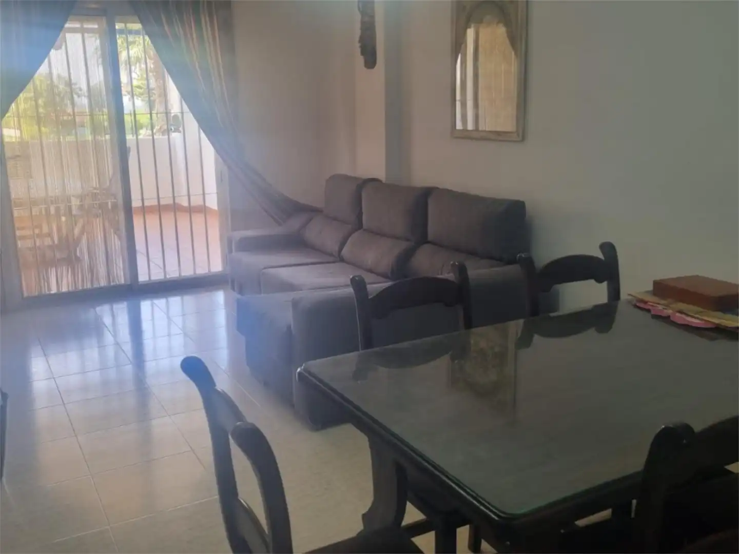Piso de alquiler en Calle Sotavento, 6, Almerimar Sala de estar de Piso de alquiler en El Ejido con Jardín privado, Terraza y Trastero
