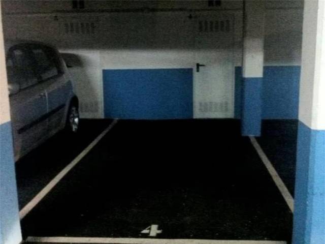 Garaje en Alquiler en Calle de les Cigarreres, 24 en Roces