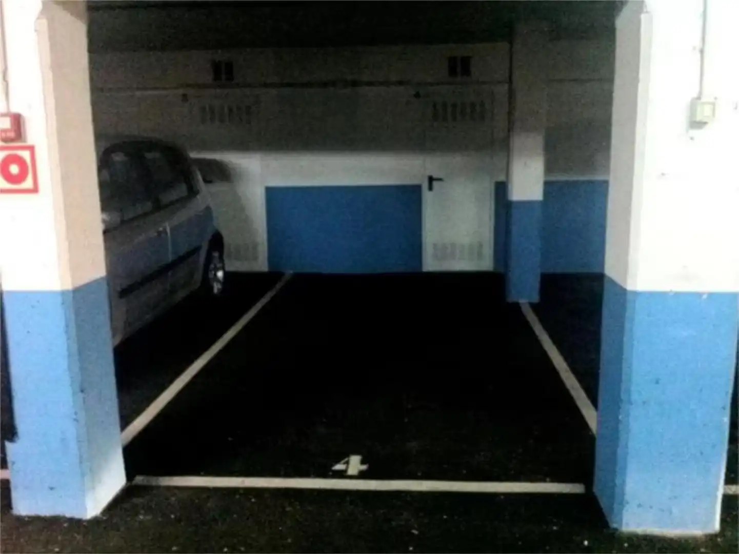 Garaje de alquiler en Calle de les Cigarreres, 24, Roces Parking de Garaje de alquiler en Gijón