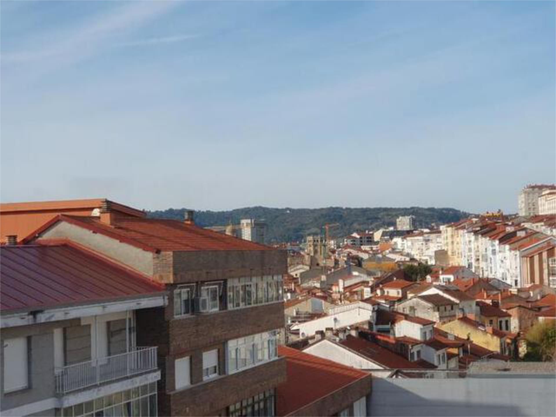 Exterior view of Flat to rent in Ourense Capital   with Heating, Terrace and Furnished