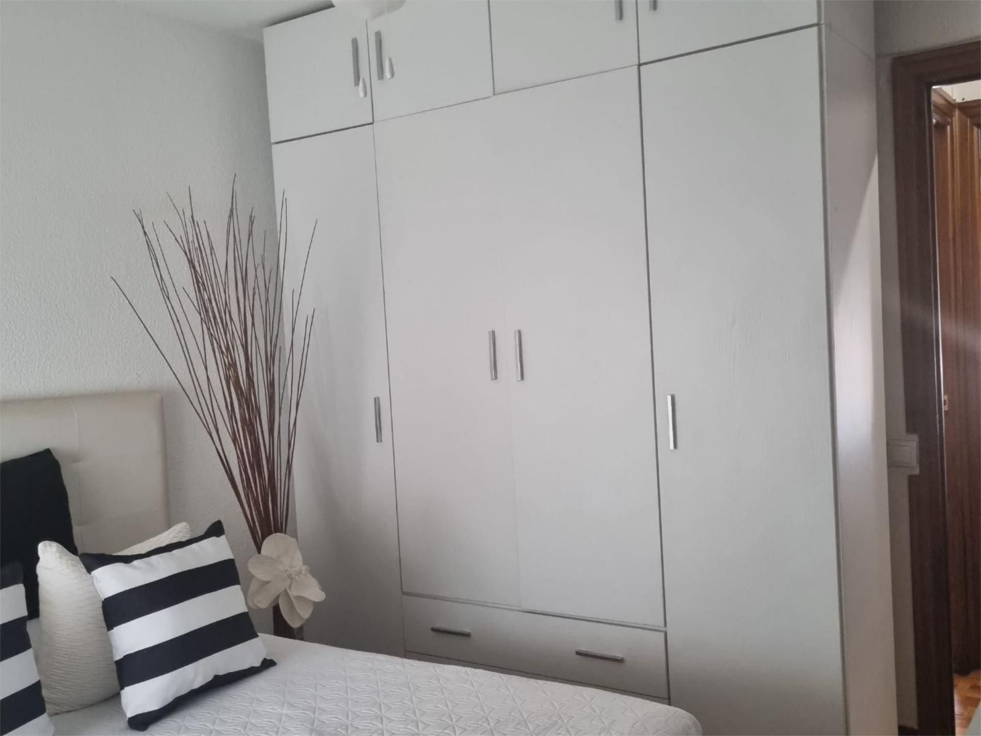 Dormitori de Pis en venda en Getafe amb Aire condicionat i Terrassa