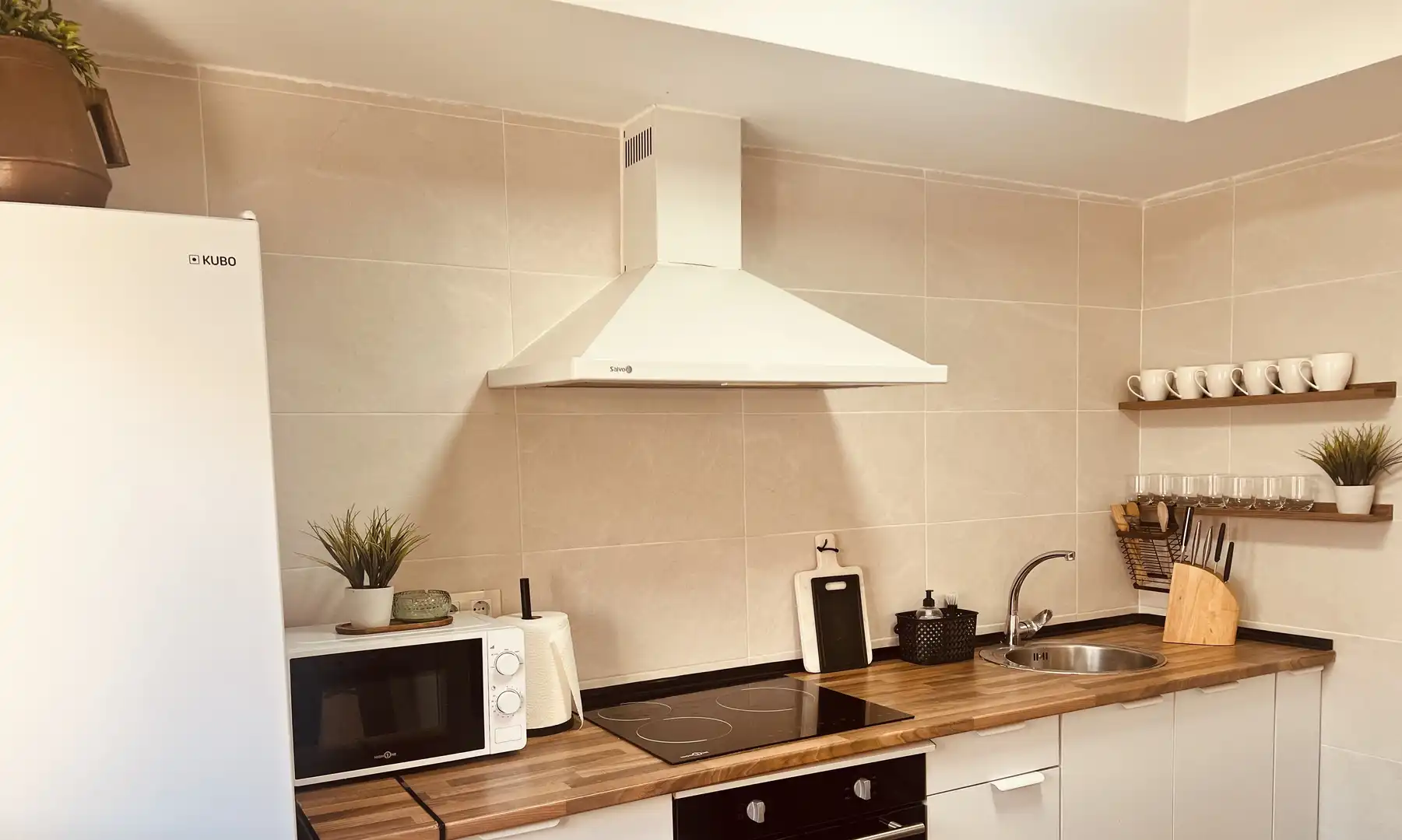 Detached homes for sale in Aldea las Islas, 17, El Robledo Kitchen of Detached homes for sale in El Robledo with Air Conditioner, Heating and Private garden