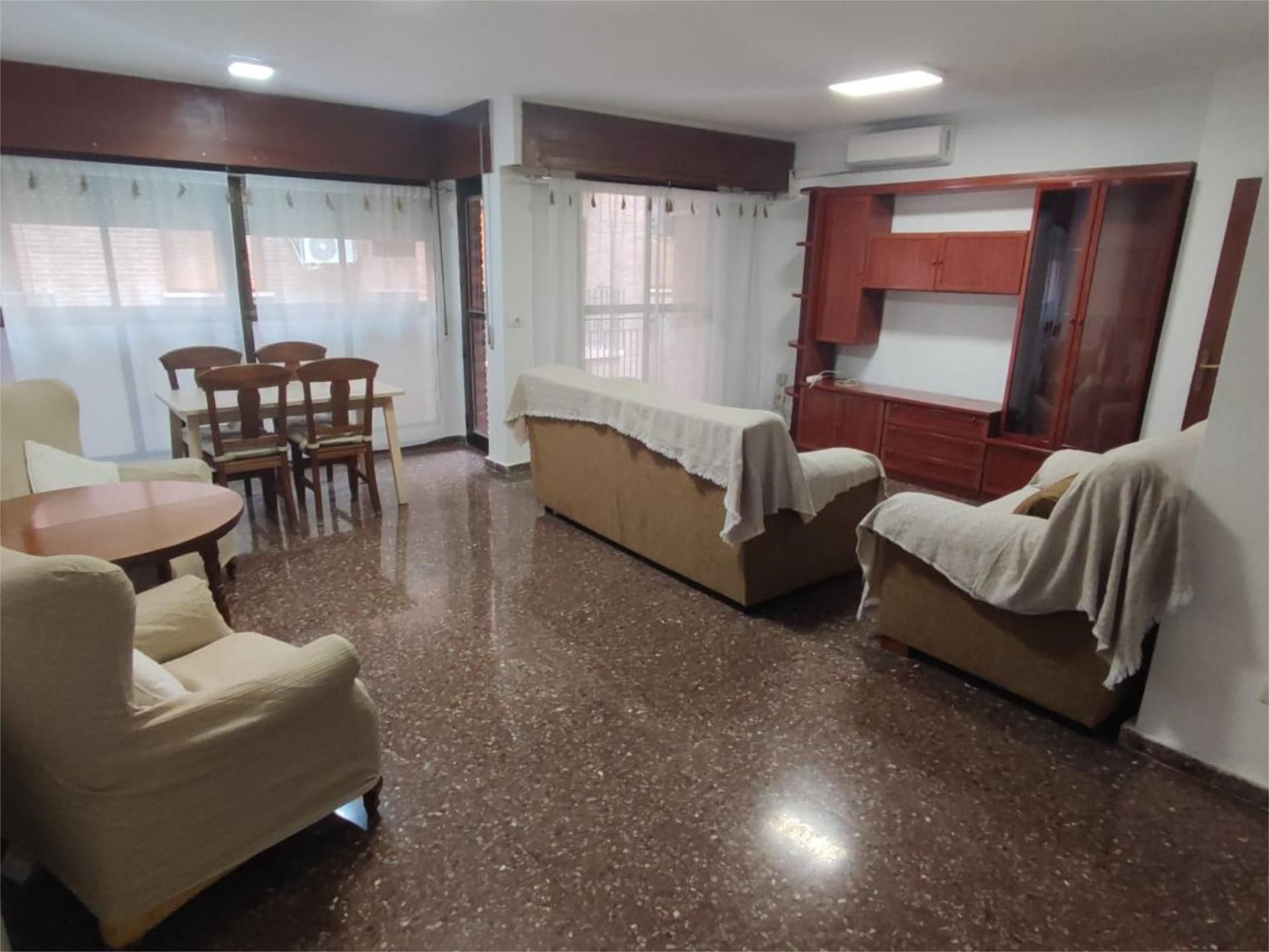 Living room of Flat to rent in  Murcia Capital  with Air Conditioner, Furnished and Balcony