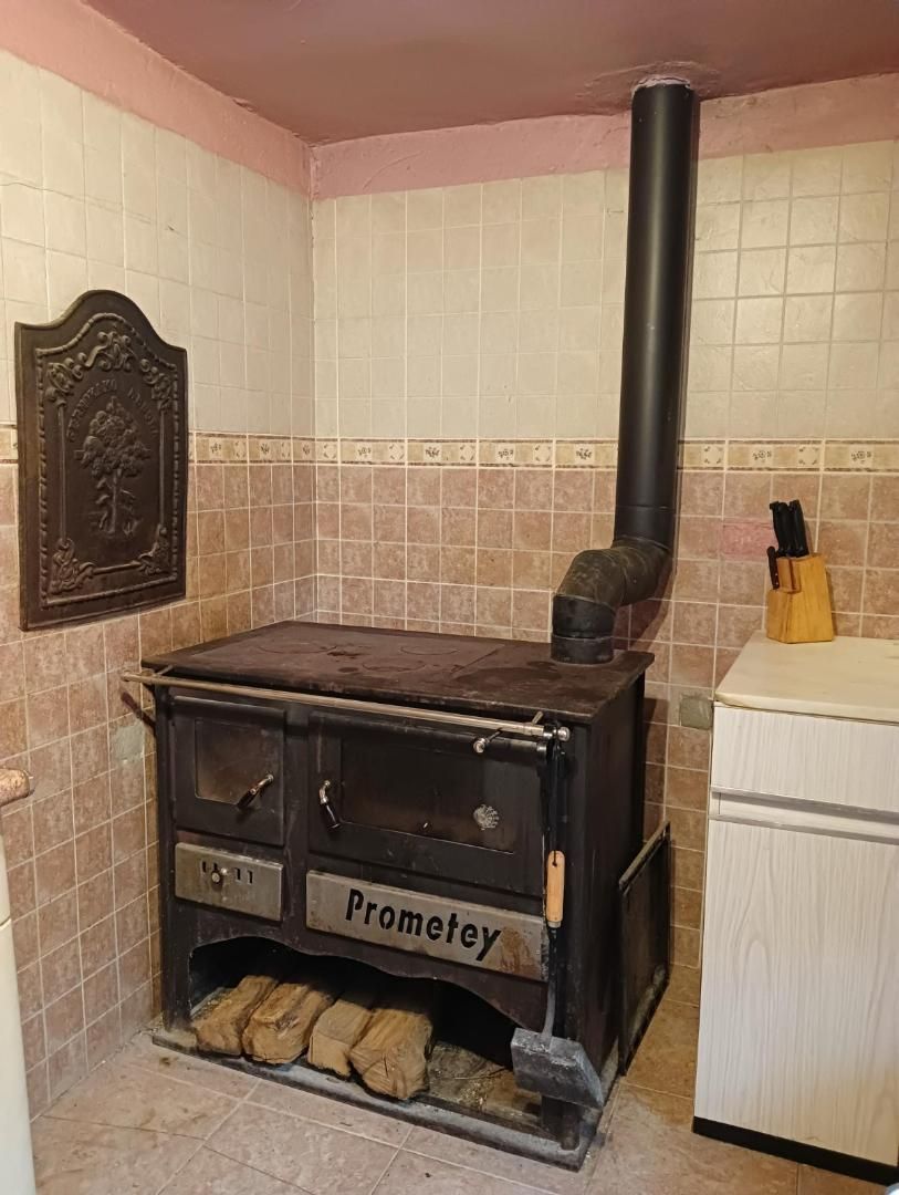 Kitchen of Single-family semi-detached for sale in Camprovín  with Heating, Storage room and Furnished