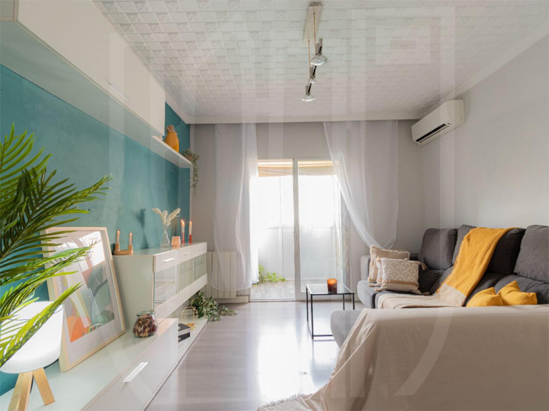 Bedroom of Flat for sale in  Madrid Capital  with Air Conditioner, Terrace and Balcony