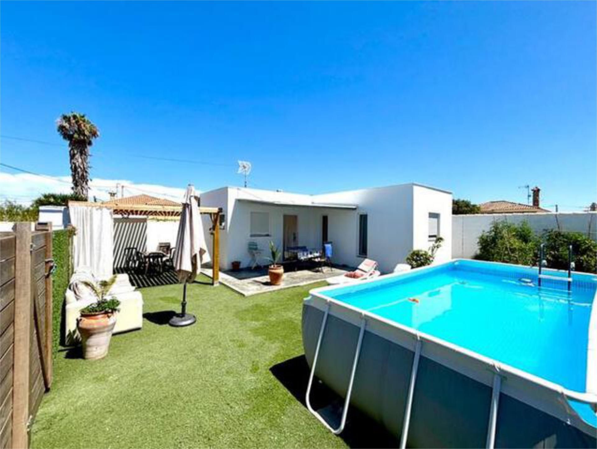 Swimming pool of Flat to rent in Chiclana de la Frontera  with Heating, Private garden and Terrace