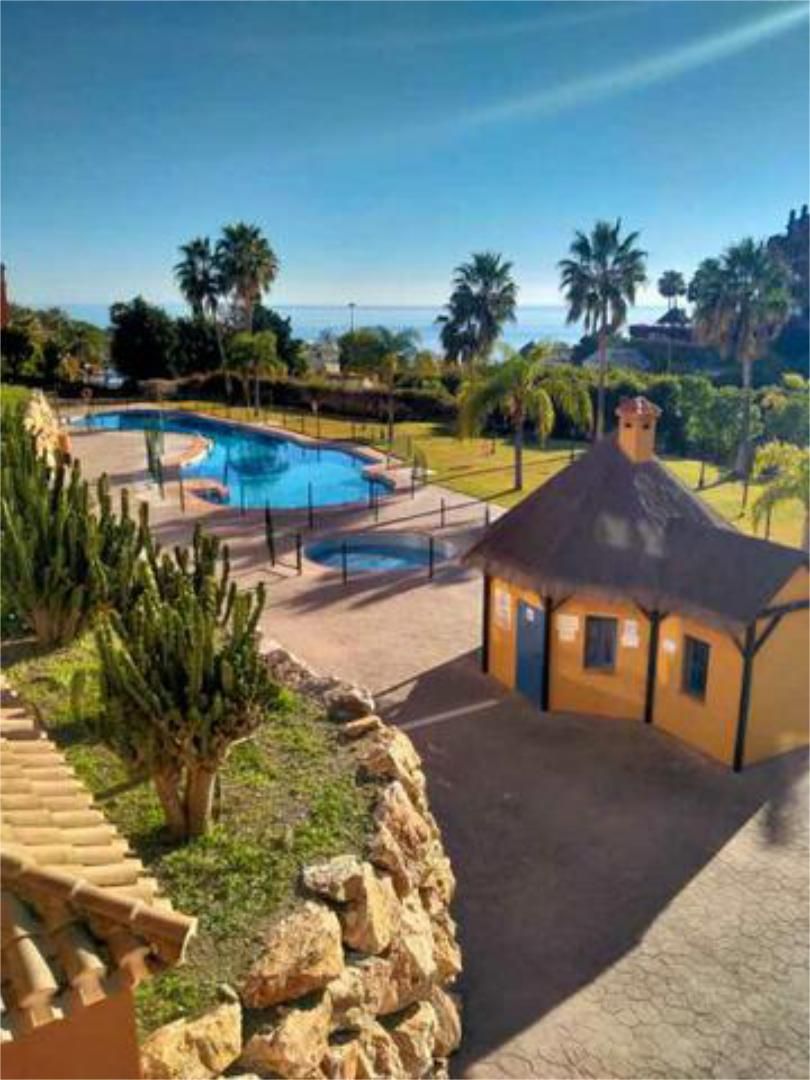 Piscina de Pis de lloguer en  Granada Capital amb Jardí privat, Terrassa i Piscina