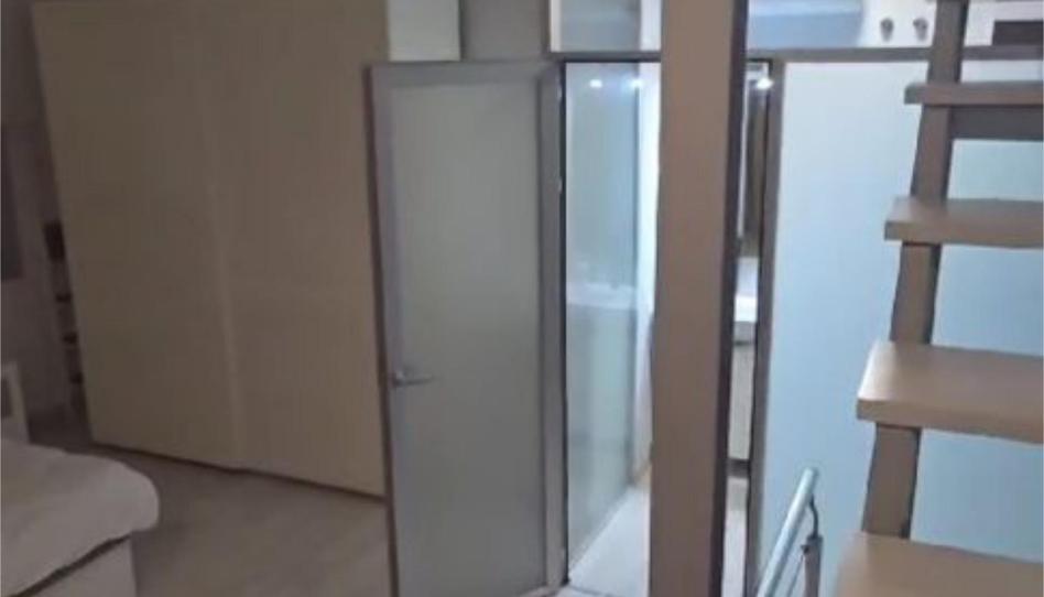 Flat to rent in Calle Nuestra Señora del Pilar, 40, El Cano - Los Bermejales, Sevilla - image 1 Photo 1 of Flat to rent in Calle Nuestra Señora del Pilar, 40, El Cano - Los Bermejales, Sevilla