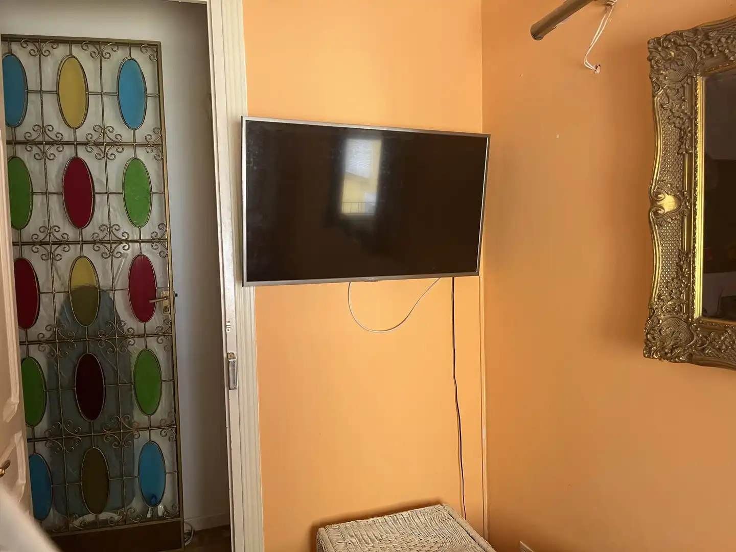 Room in Calle de José Ortega y Gasset, 92, Lista Living room of Flat for share in Madrid with Air Conditioner, Heating and Parquet flooring
