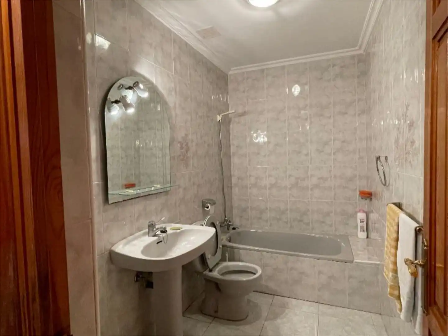 Flat for sale in Calle Cerezo, 10, Las Veguillas Bathroom of Flat for sale in Las Veguillas with Private garden, Terrace and Storage room