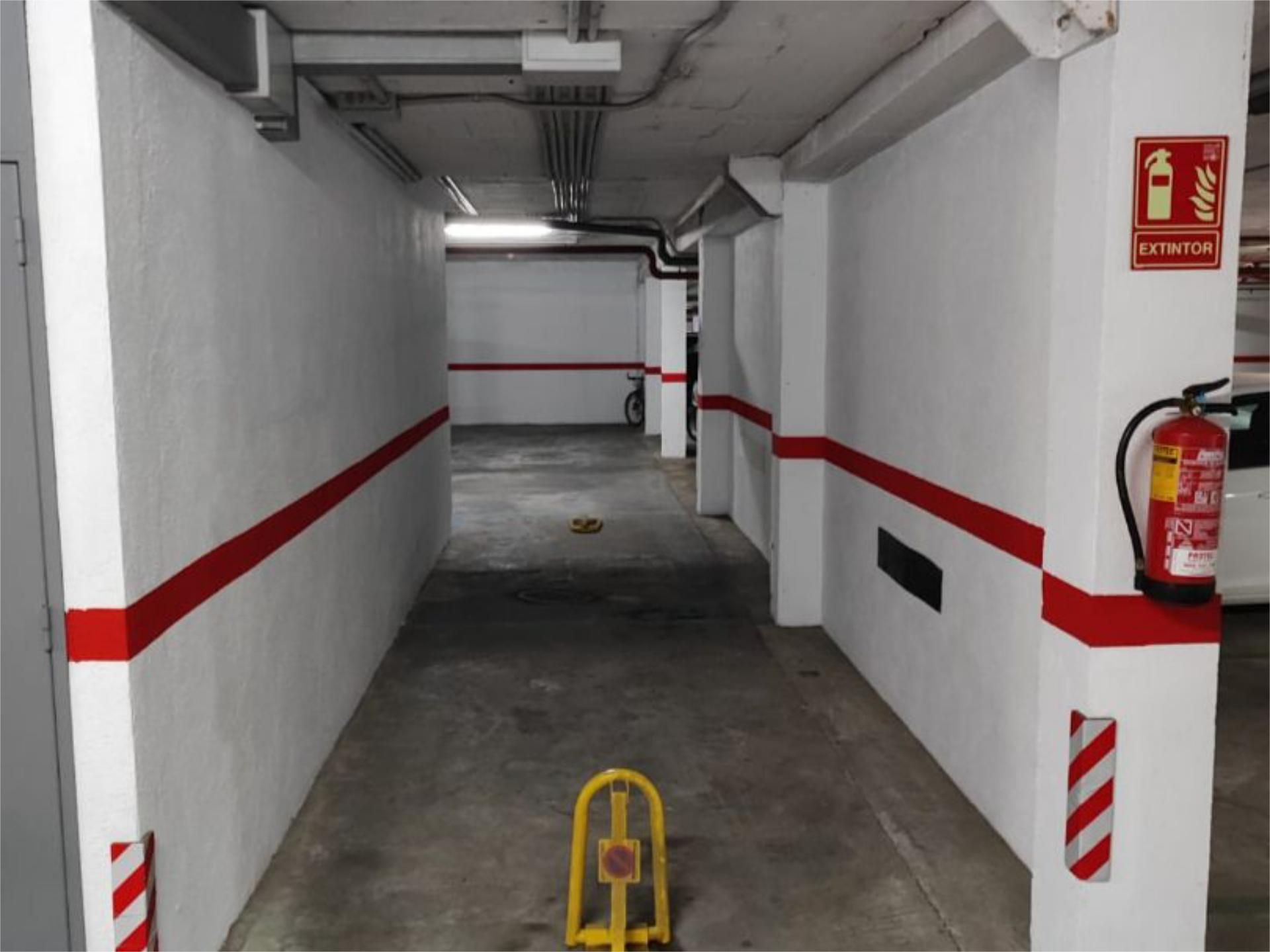 Parking of Garage to rent in Pineda de Mar
