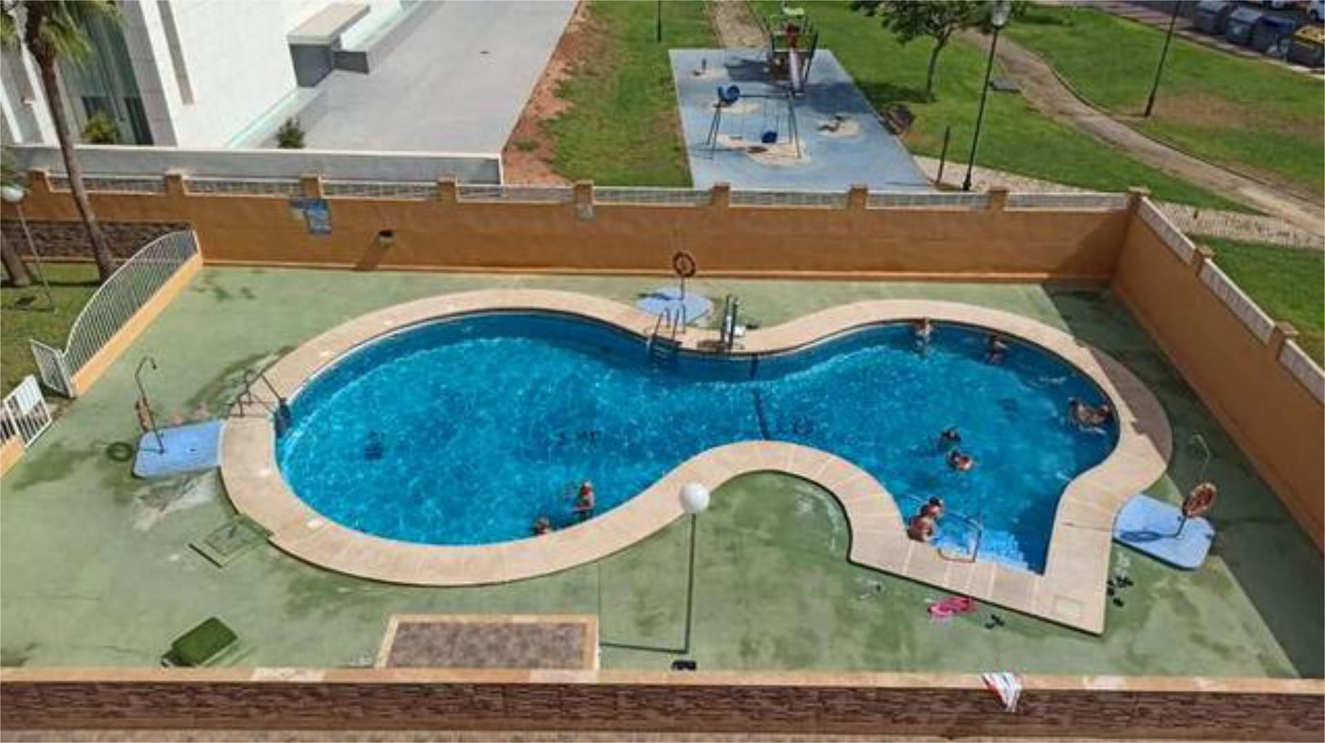 Apartament de lloguer a Roquetas Pueblo
