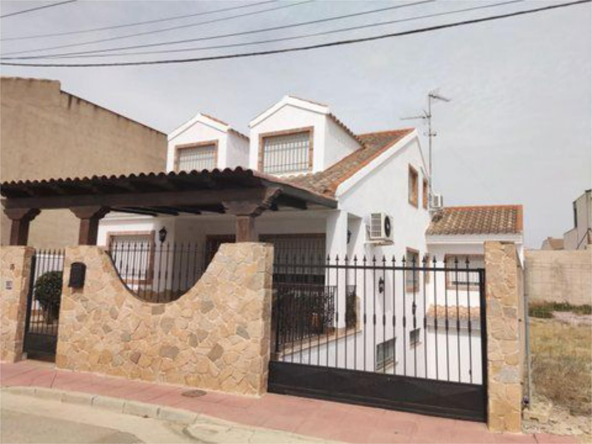 Vista exterior de Piso en venta en Torre-Pacheco con Aire acondicionado, Calefacción y Terraza