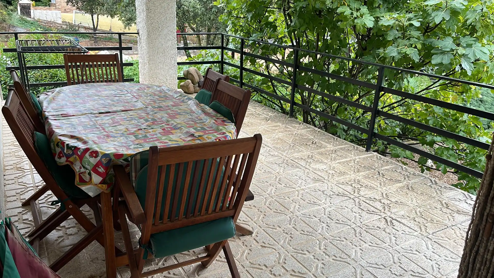 Piso en venta en Calle Río Cifuentes, 159, El Casar Terraza de Piso en venta en El Casar con Calefacción, Jardín privado y Parquet