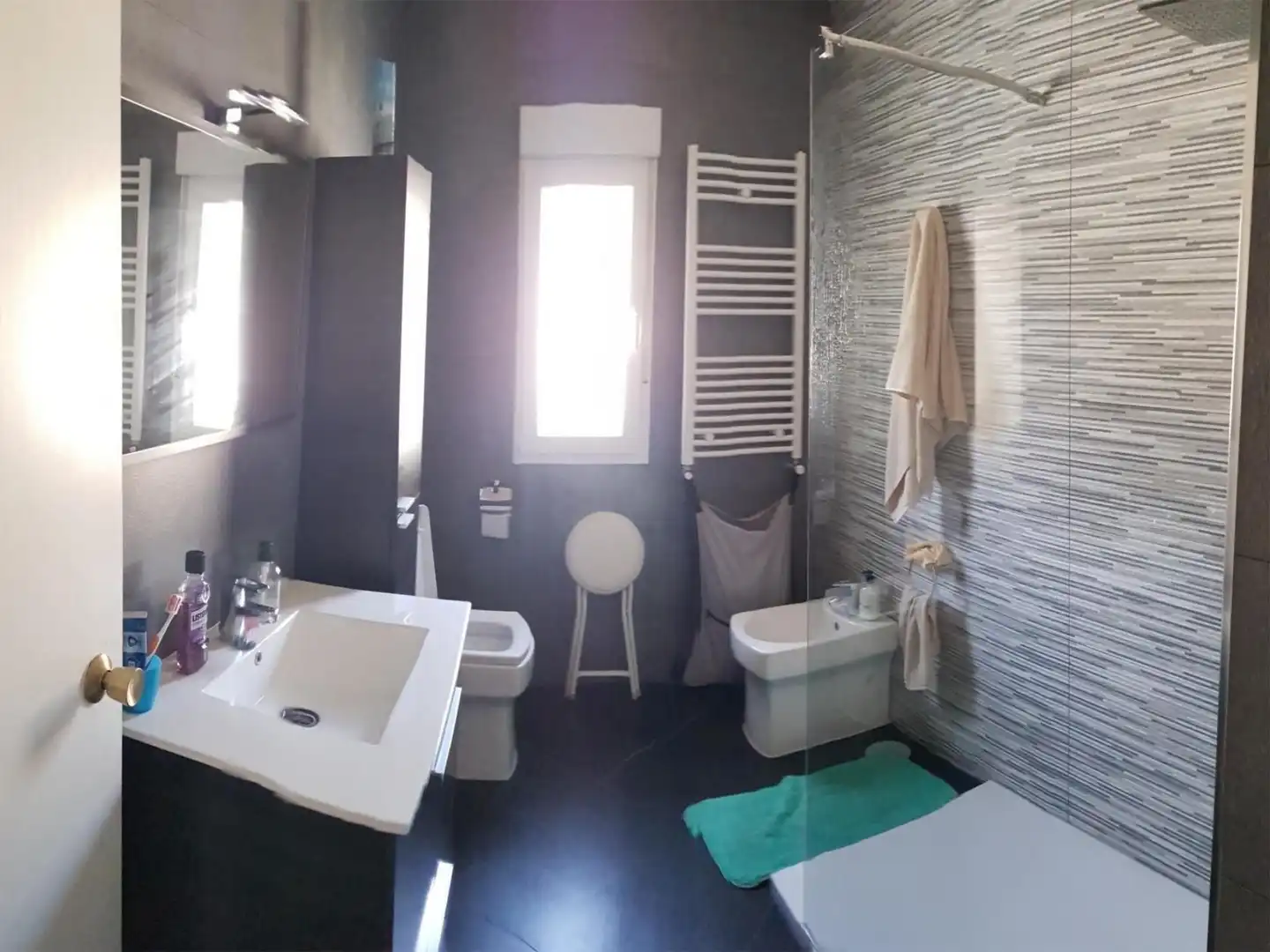 Piso en venta en Calle Río Cifuentes, 159, El Casar Baño de Piso en venta en El Casar con Calefacción, Jardín privado y Parquet