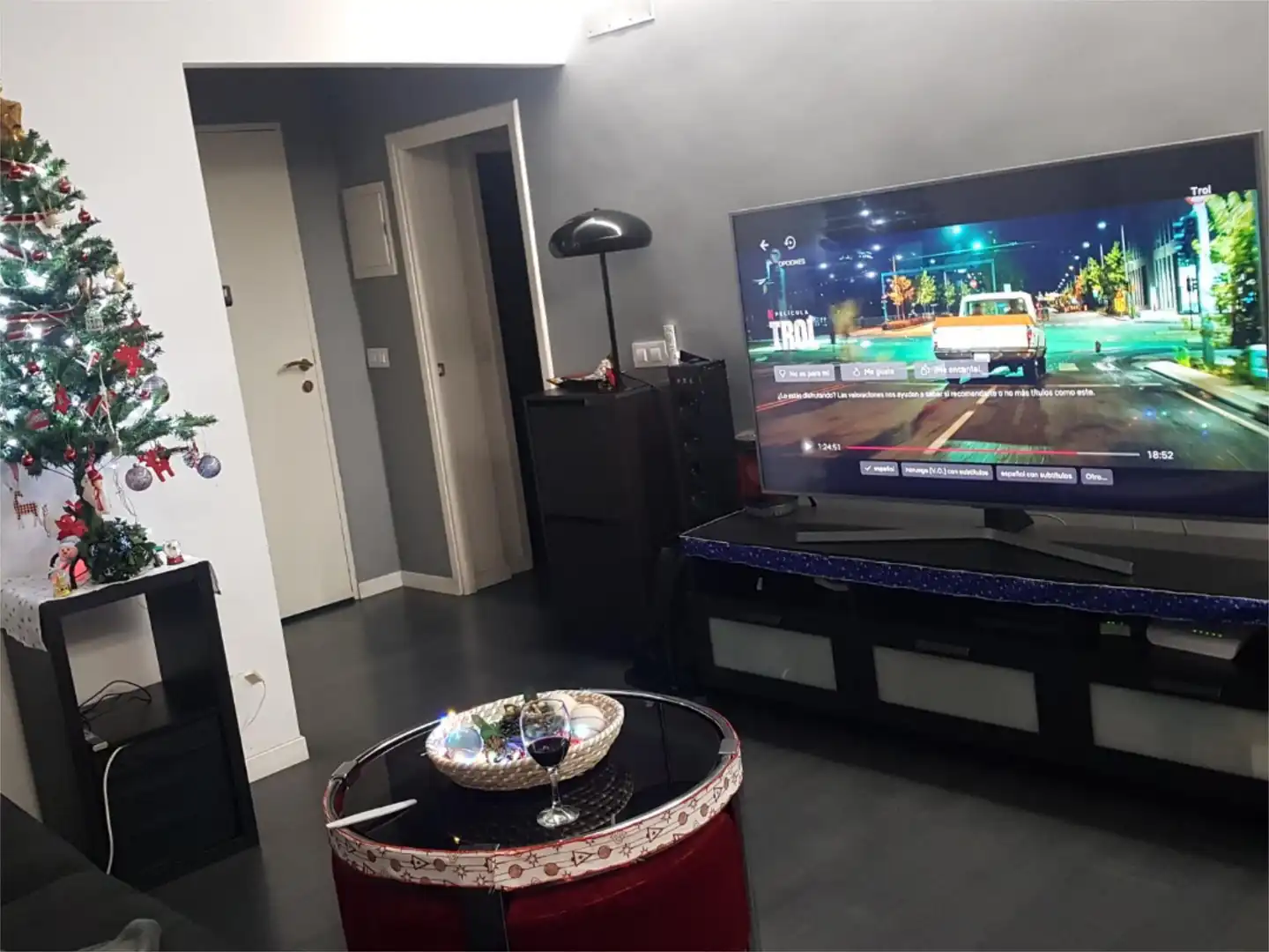 Piso en venta en Calle Río Cifuentes, 159, El Casar Sala de estar de Piso en venta en El Casar con Calefacción, Jardín privado y Parquet