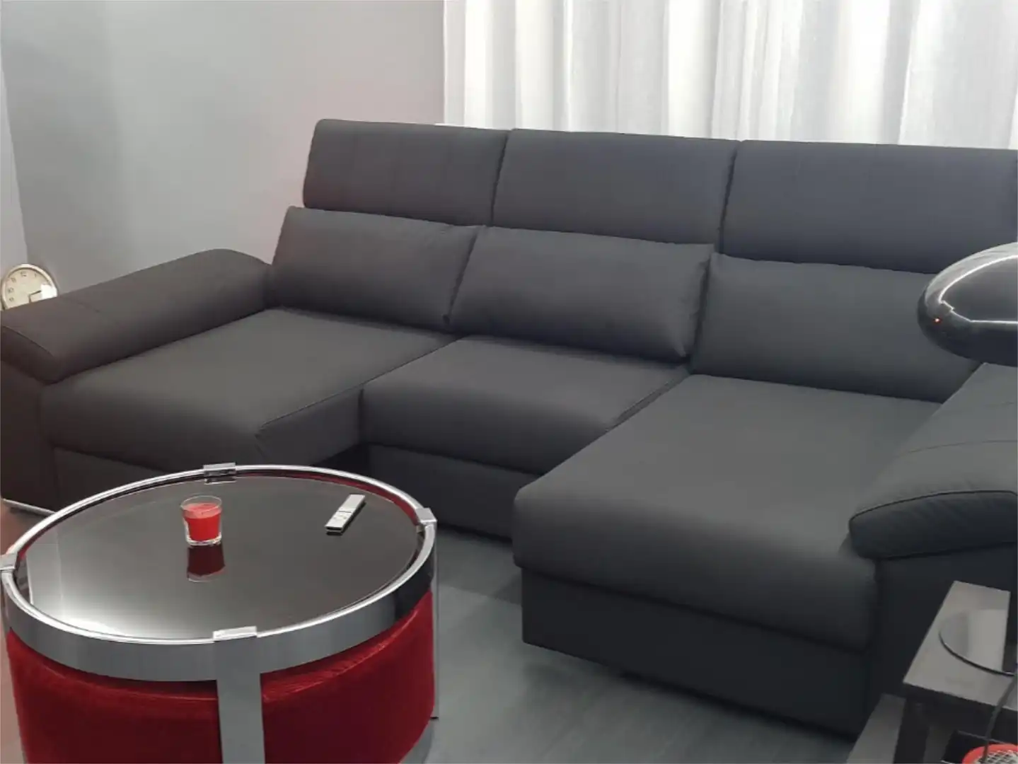 Piso en venta en Calle Río Cifuentes, 159, El Casar Sala de estar de Piso en venta en El Casar con Calefacción, Jardín privado y Parquet