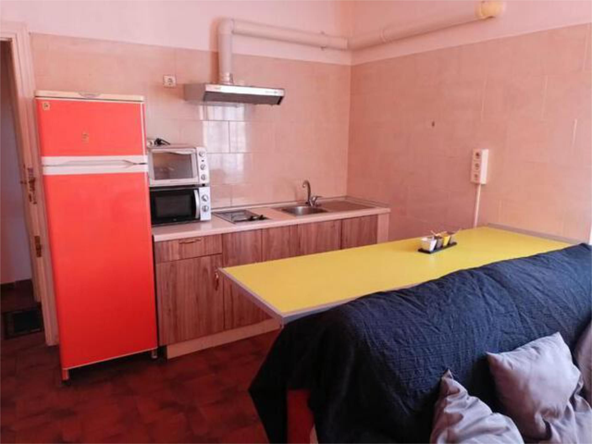 Kitchen of Flat to rent in  Toledo Capital  with Terrace