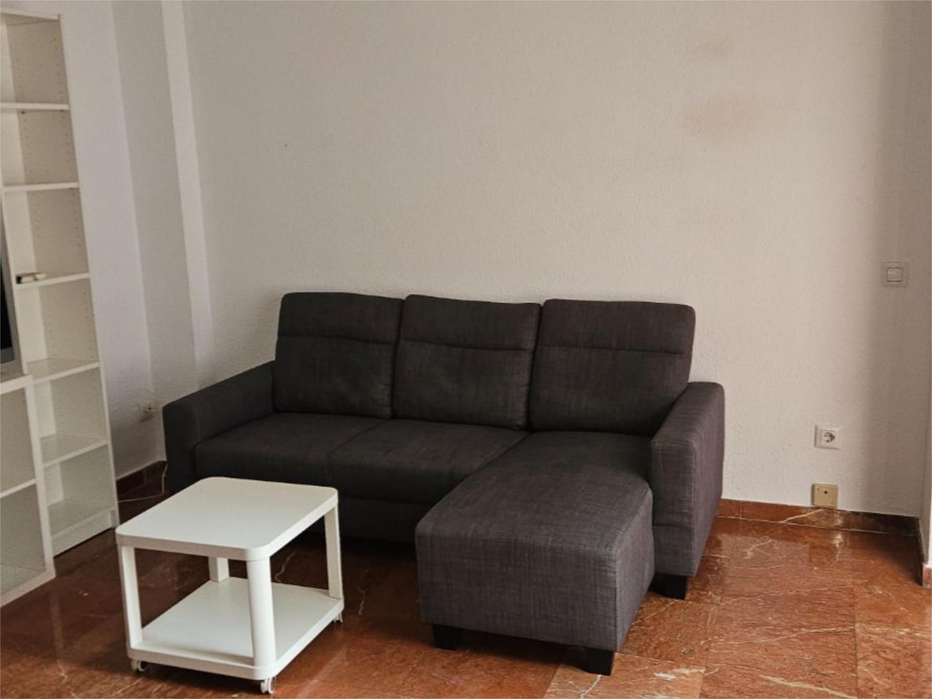 Living room of Flat to rent in  Sevilla Capital  with Air Conditioner