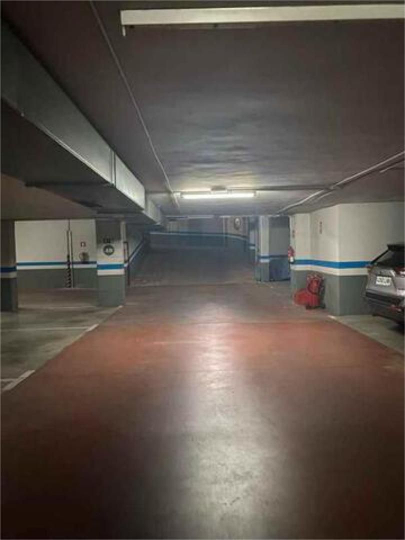 Parking of Garage to rent in  Madrid Capital